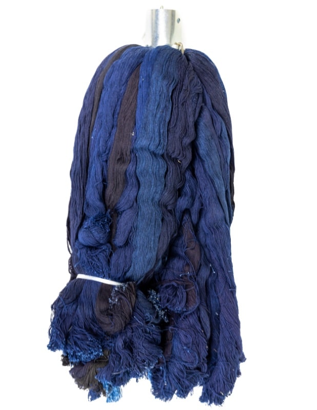 Blue pin mop